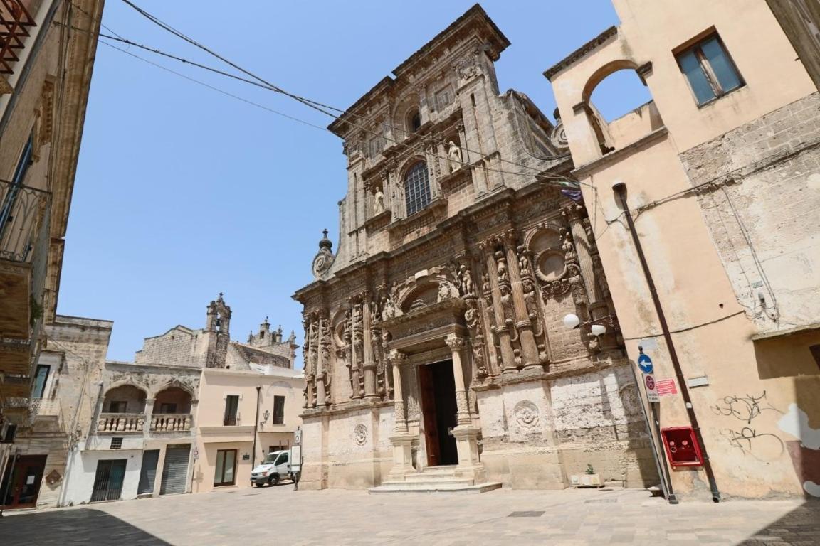 Casetta Carens Nel Centro Storico Di Holiday home Nardo